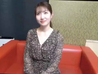 娇羞可人气质极佳的美少妇高贵的气质竟然在小旅馆给我干了奇妙的一天